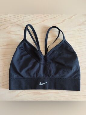 Nike Black Seamless Strappy Sports Bra